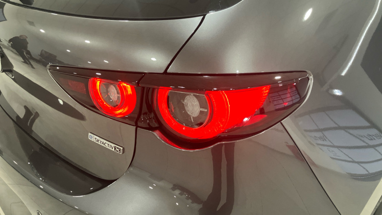 Mazda 3 2.0 e-Skyactiv X MHEV [186] Takumi 5dr Auto Petrol Hatchback